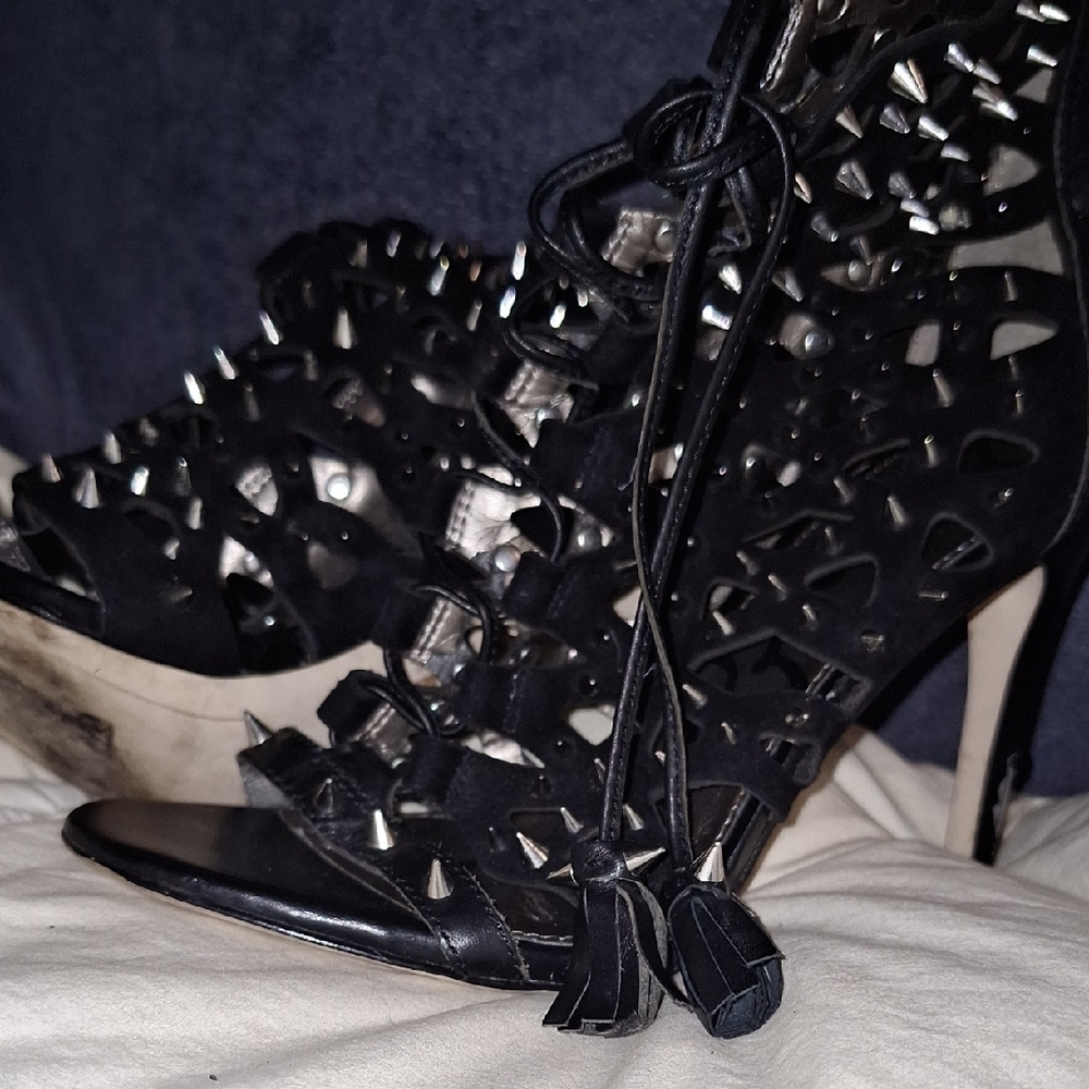 Sam Edelman Black Studded Heels - Picture 4 of 9